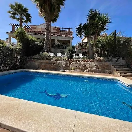 Casa Con Piscina En El Centro De Marbella. * Marbella