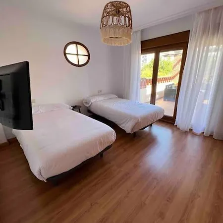 Casa Con Piscina En El Centro De Marbella. Marbella