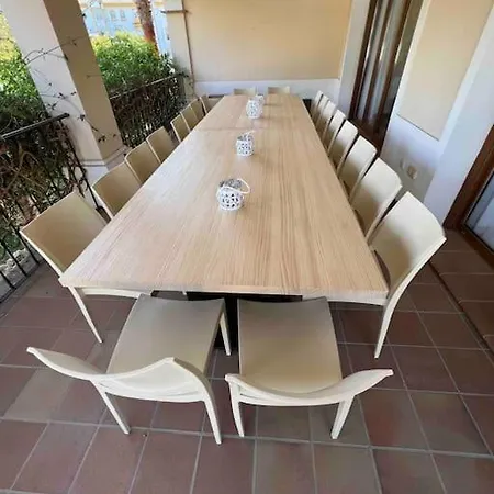 Casa Con Piscina En El Centro De Marbella. * 马尔韦利亚